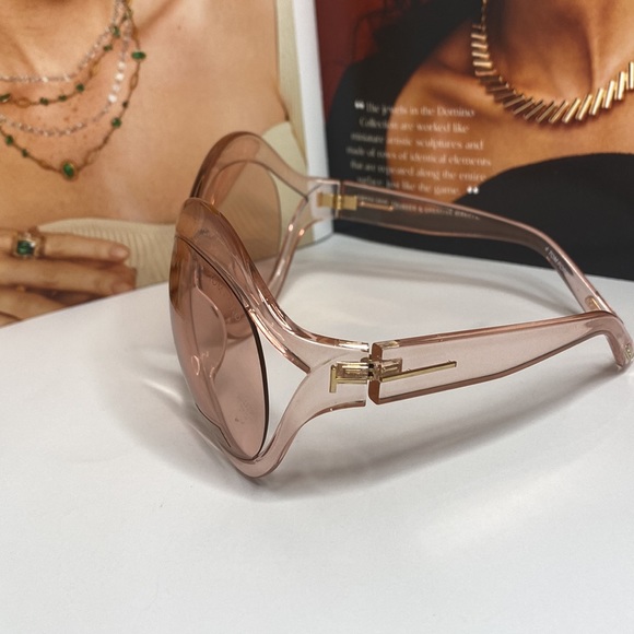 New  - Tom Ford Oversized Carine-02 Tf902 Pink Sunglasses - Picture 4 of 9